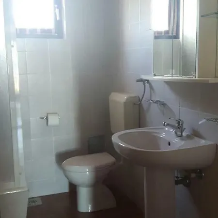Daire Apartments With A Parking Space Sveti Filip I Jakov, Biograd - 14353 *