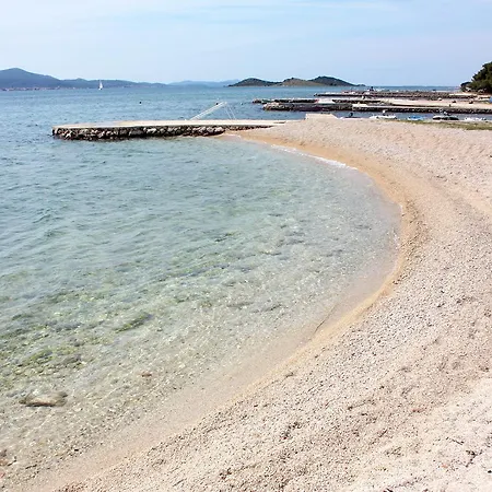 Appartement Apartments With A Parking Space Sveti Filip I Jakov, Biograd - 14353